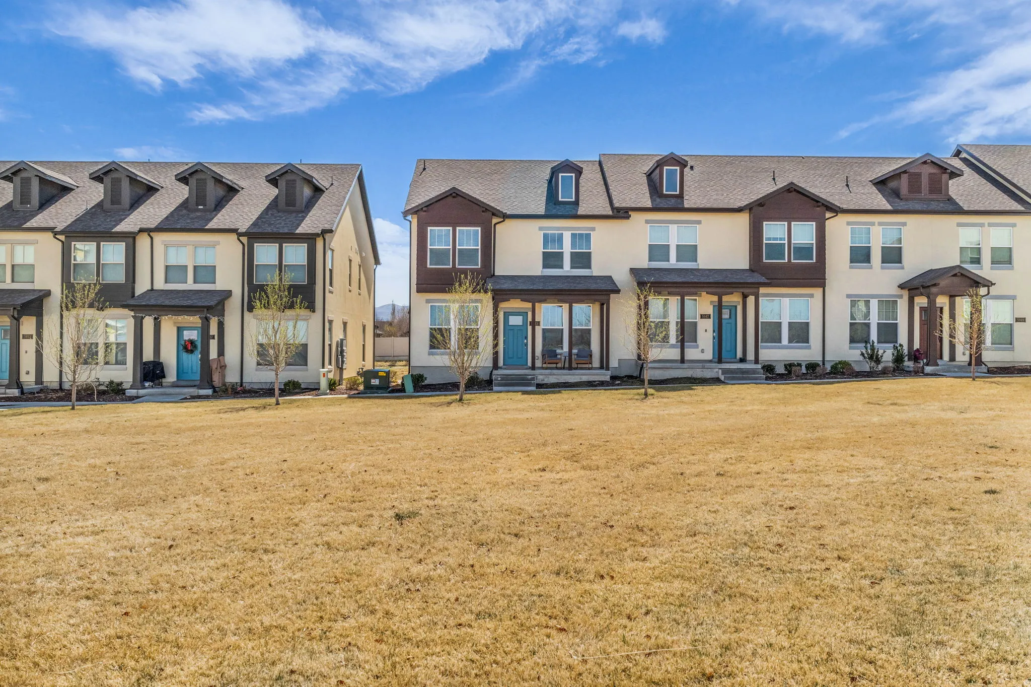 View of front of property with stucco siding