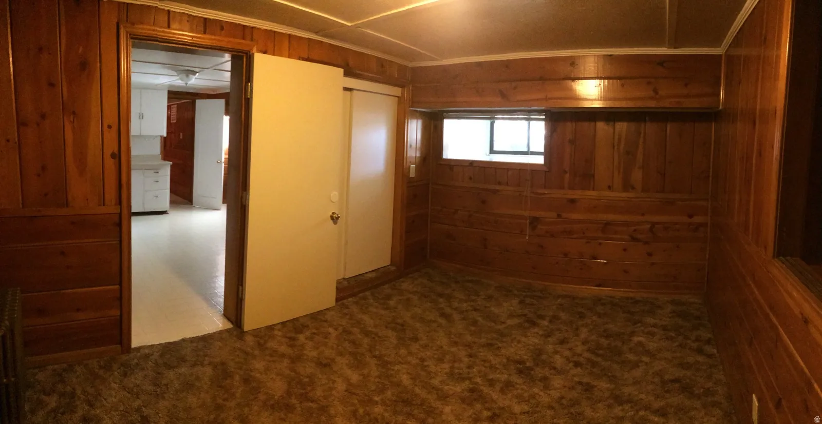 Apt 1
