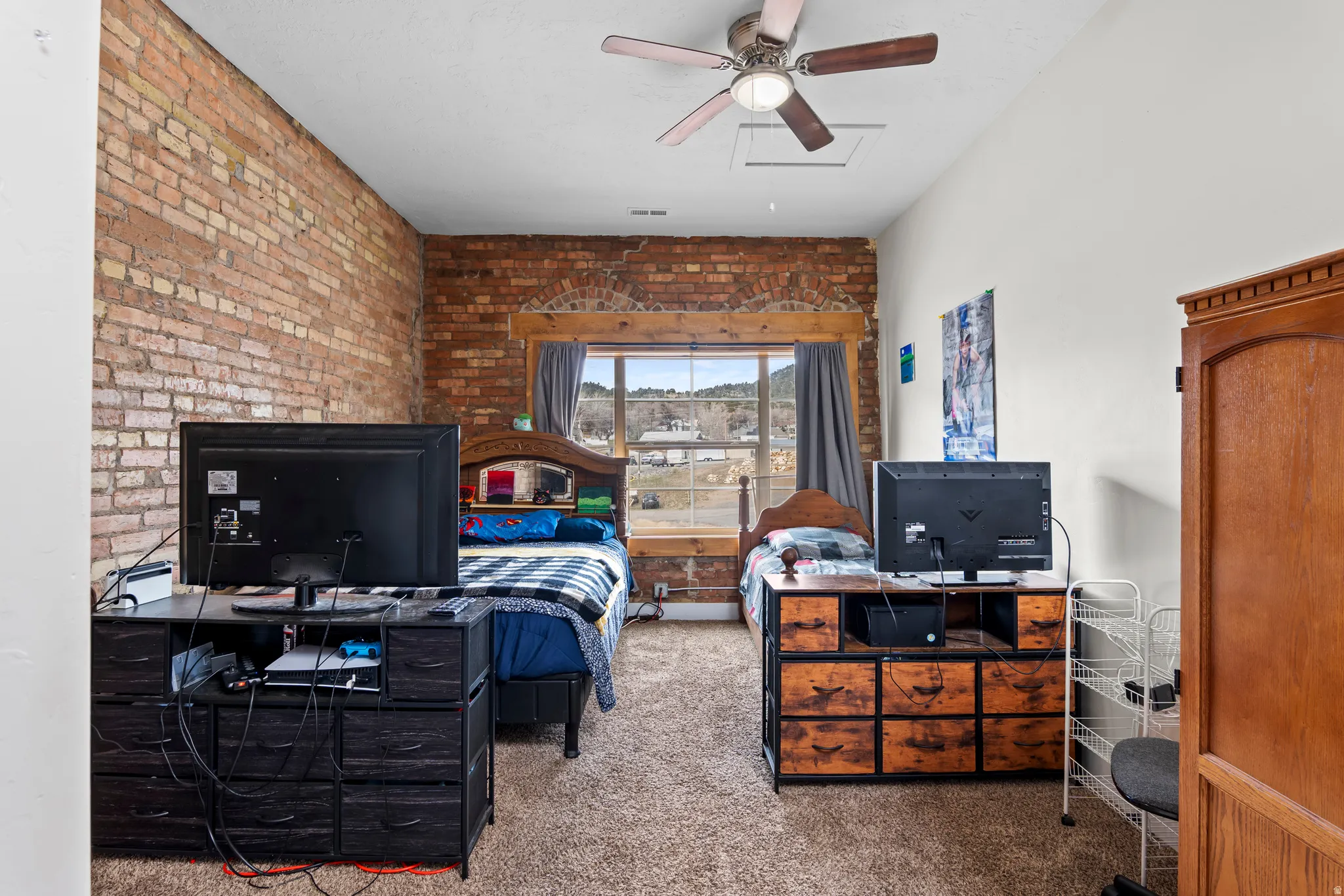 Second level apartment - bedroom 3