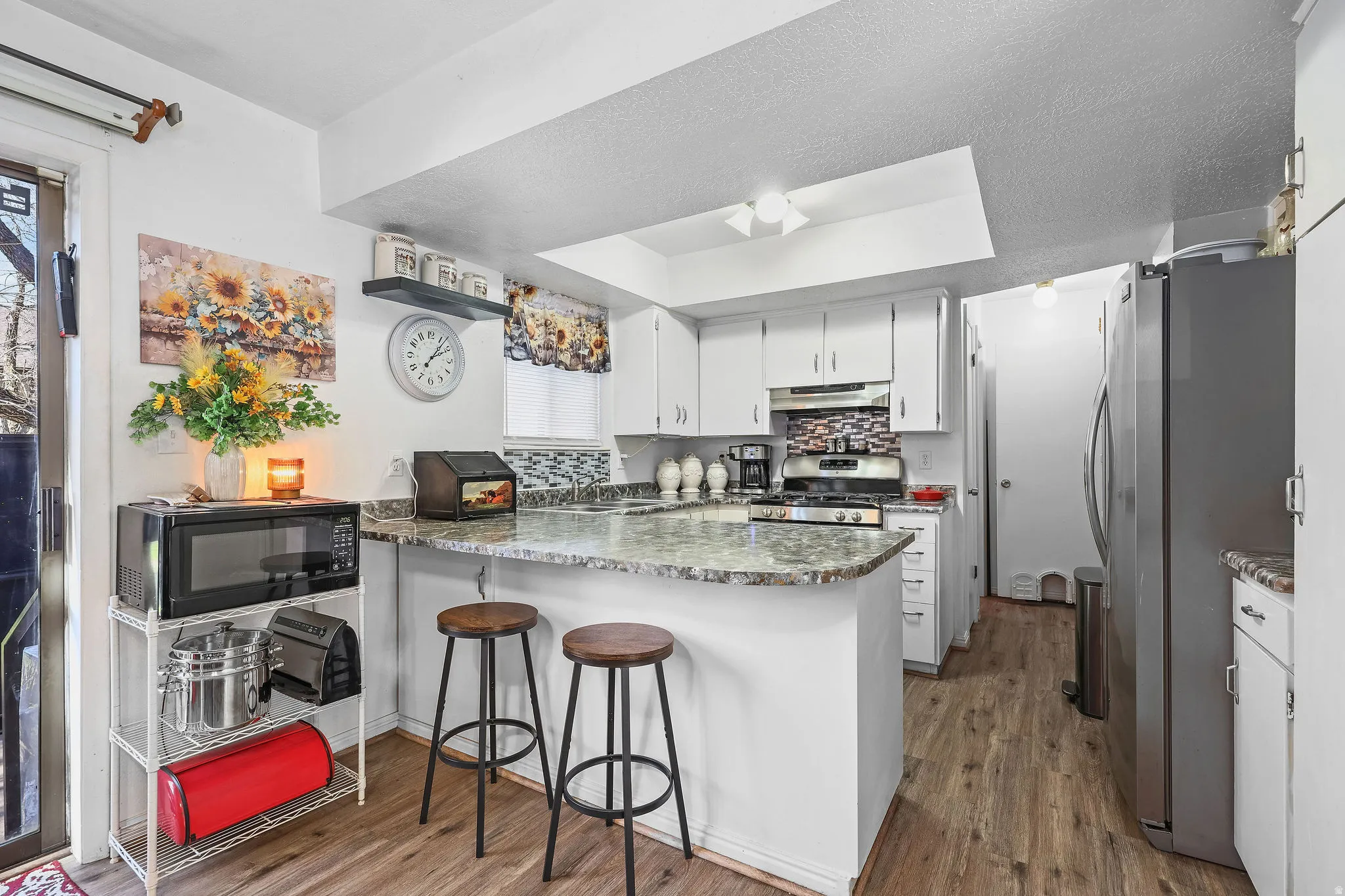 Kitchen with bar seating