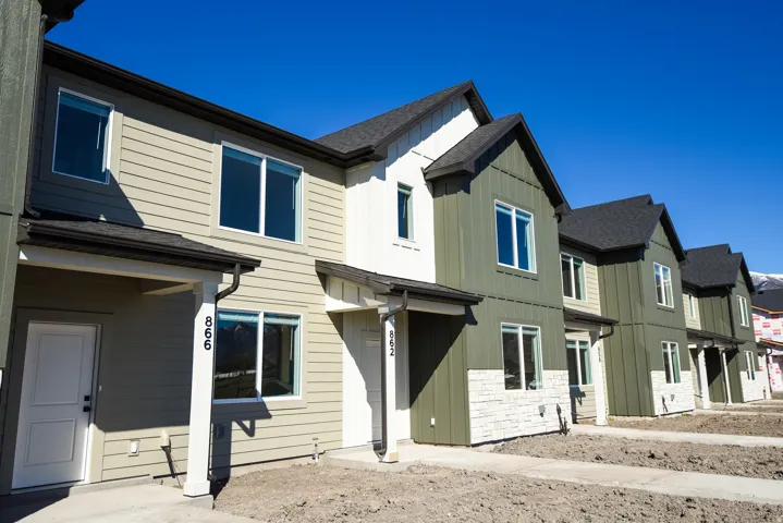 862 W Altura Vista Ln, Logan, Utah 84321