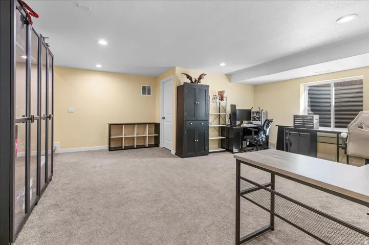 6321 W Moon Dr, Stansbury Park, Utah 84074