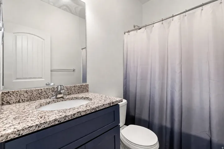 6321 W Moon Dr, Stansbury Park, Utah 84074
