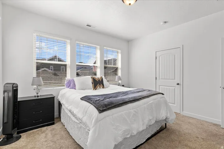 6321 W Moon Dr, Stansbury Park, Utah 84074