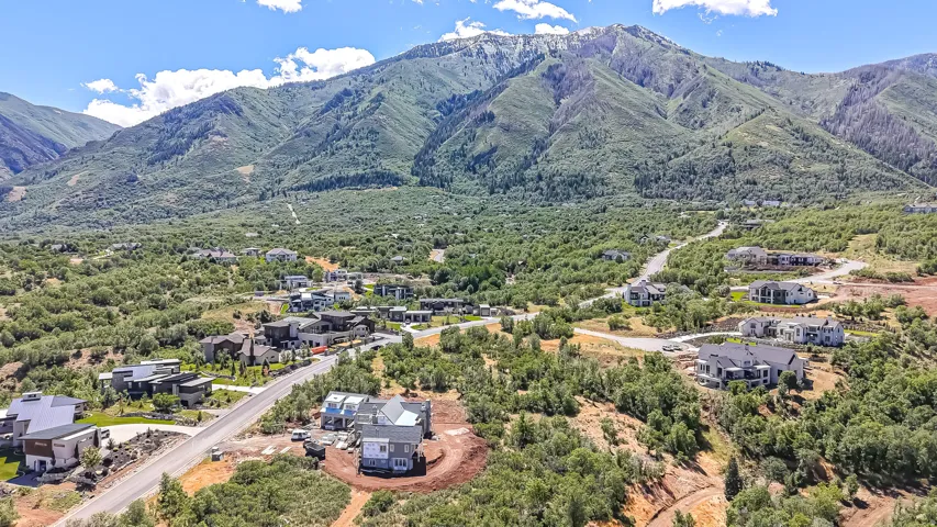 890 S Summit Dr, Woodland Hills, Utah 84653