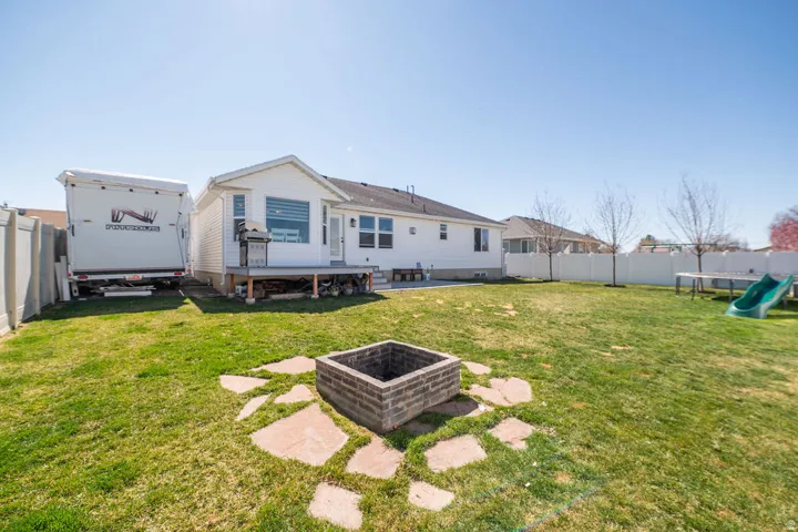 454 W 550 S, Tremonton, Utah 84337