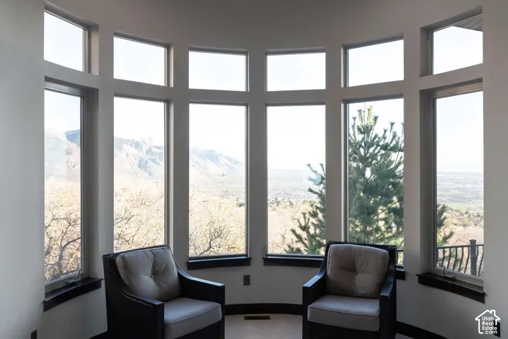 Sitting room with a mountain view