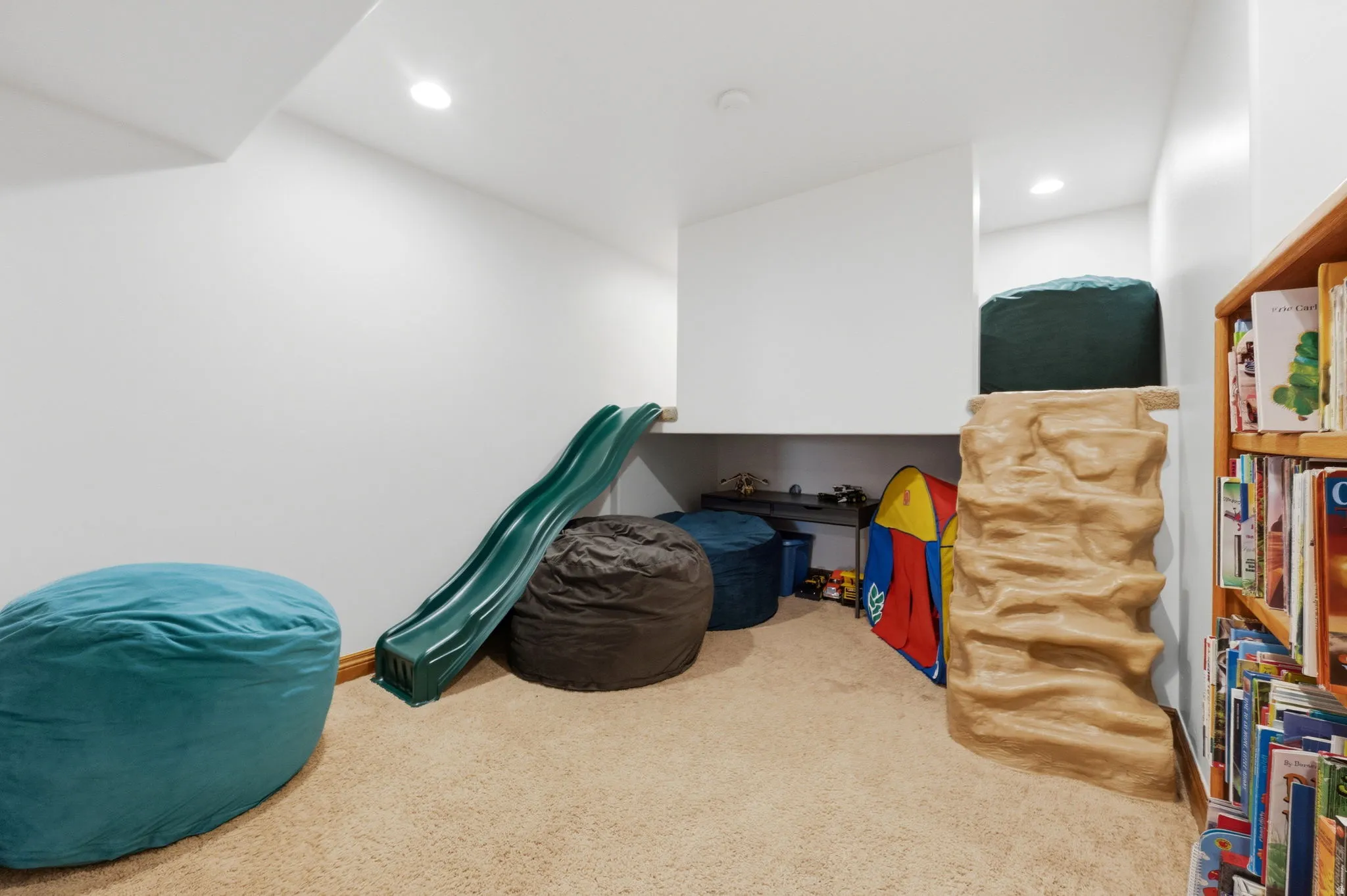Game room featuring carpet flooring and recessed lighting
