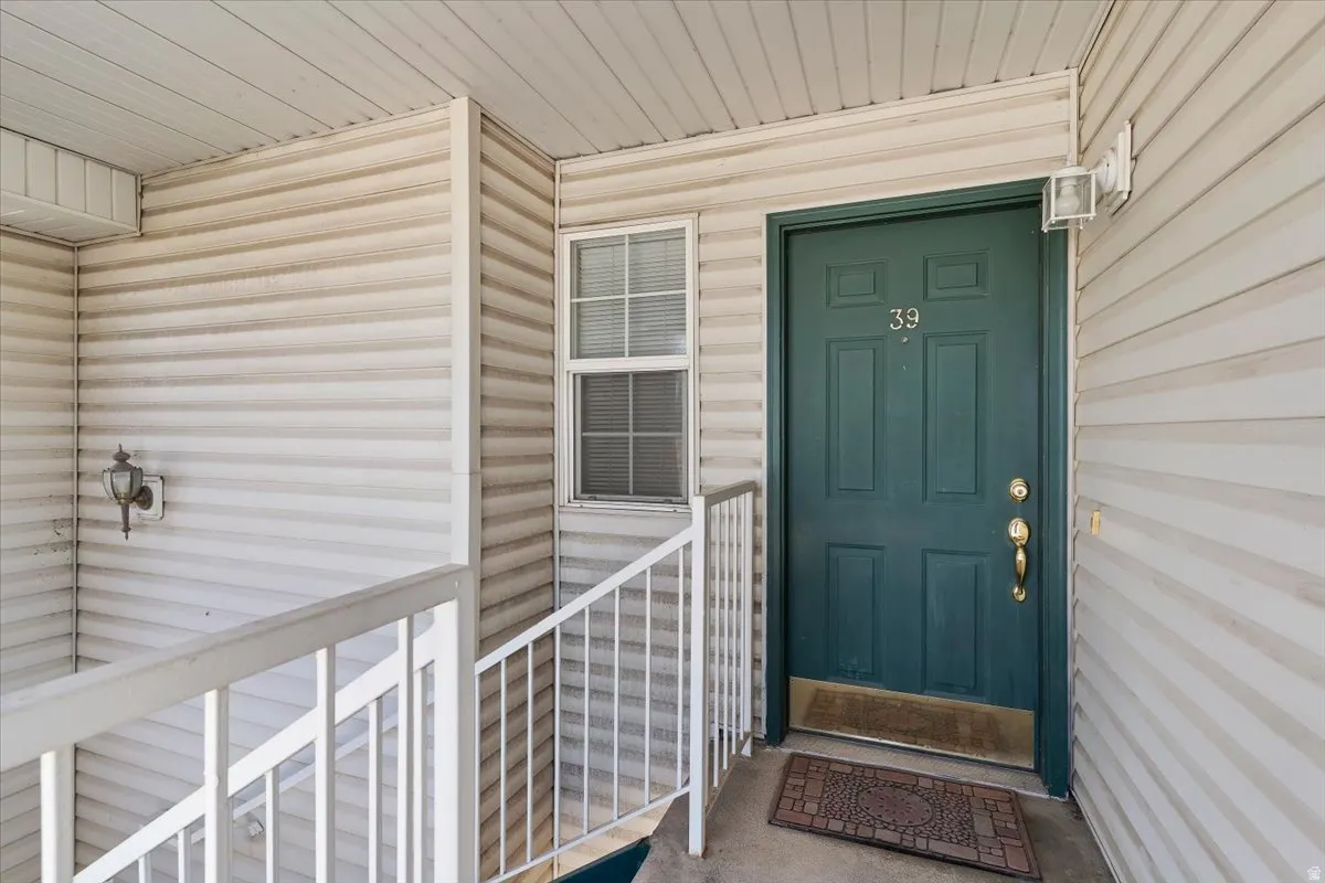 Entrance to property