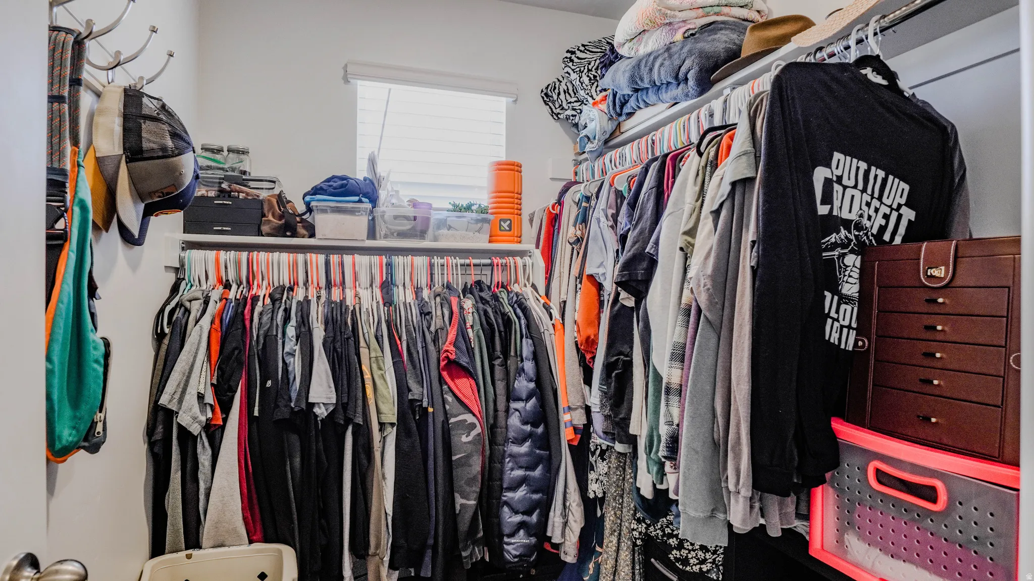 View of walk in closet