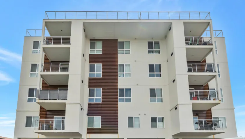 View of apartment building / complex