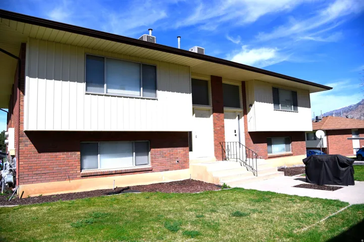 View of front of 4plex