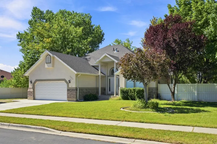 1573 N 40 E, Lehi, Utah 84043