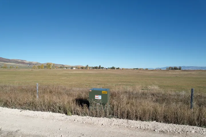 View of nature featuring a mountain backdrop and rural landscape