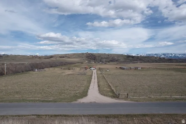 View of yard featuring a rural view