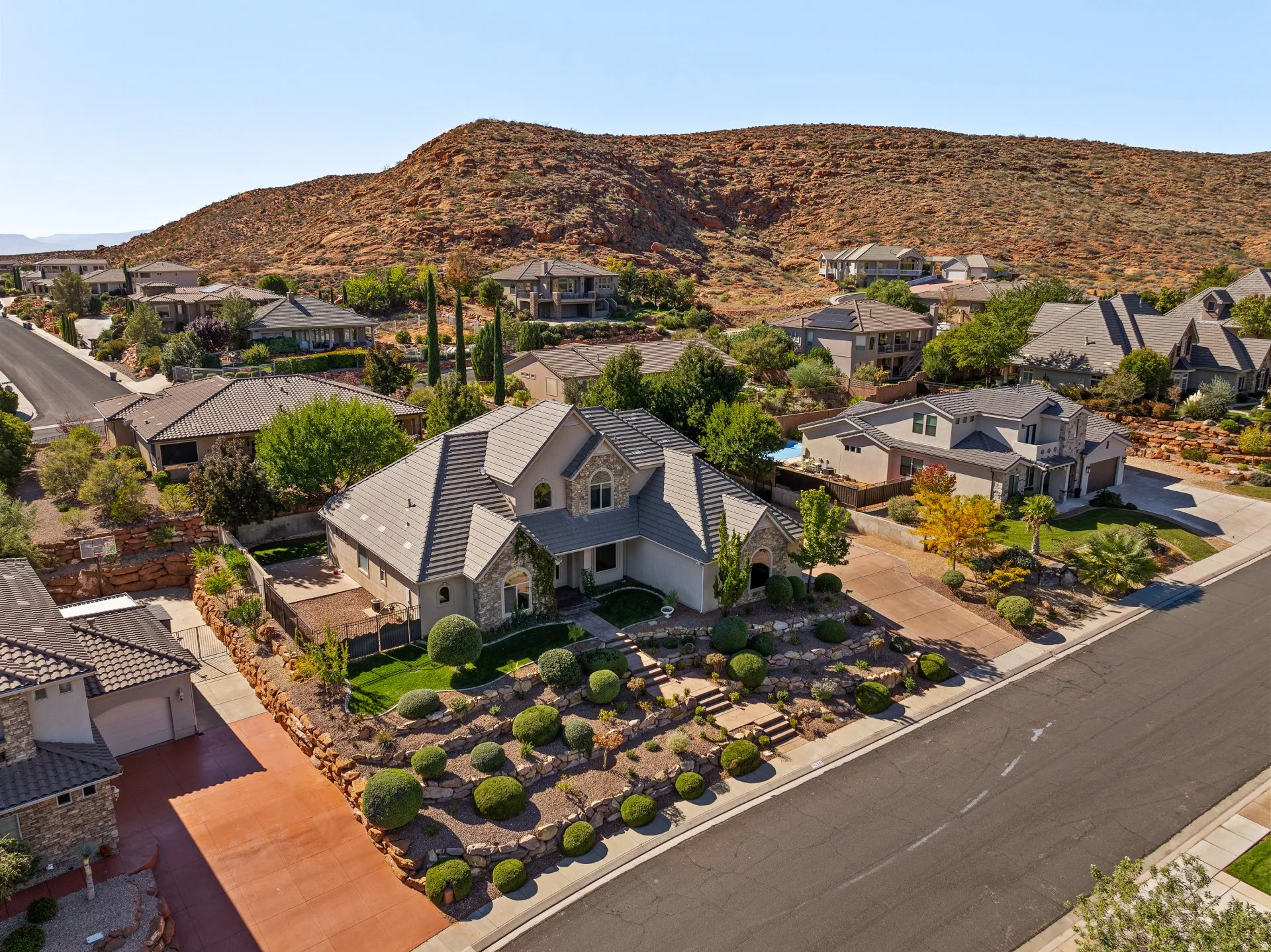 Aerial view of residential area with mountains