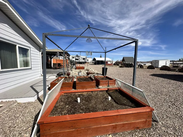 175 S Loubar Rd, Manila, Utah 84046