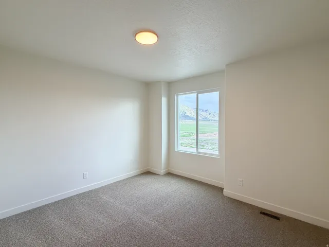 70 Cedar Ln, Malad City, Idaho 83252
