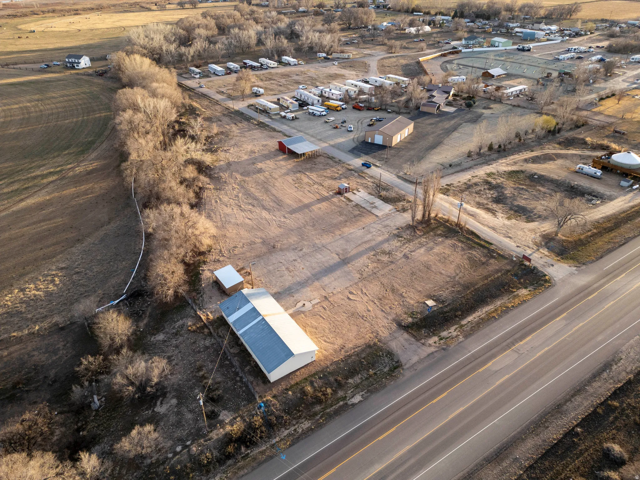 Aerial view of property's location featuring rural landscape