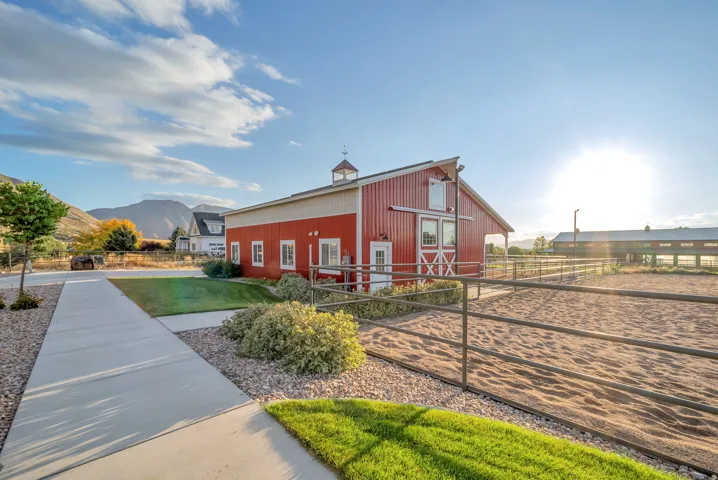 748 E Sierra View Dr, Mapleton, Utah 84664
