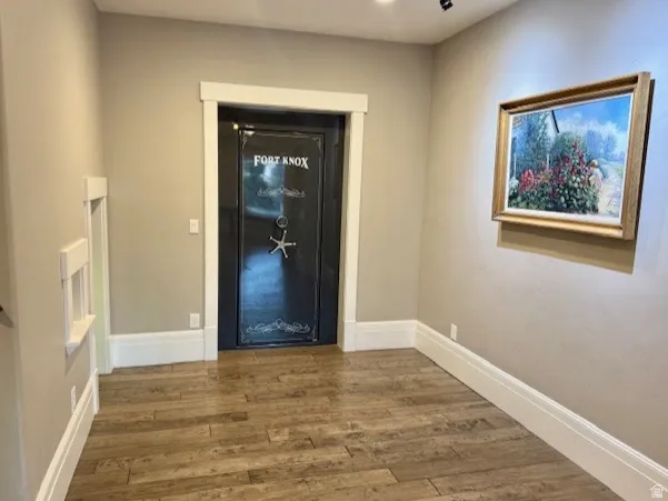Built-in gun safe