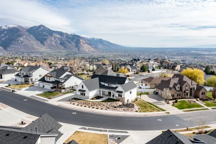 159 E 3900 N, North Ogden, Utah 84414