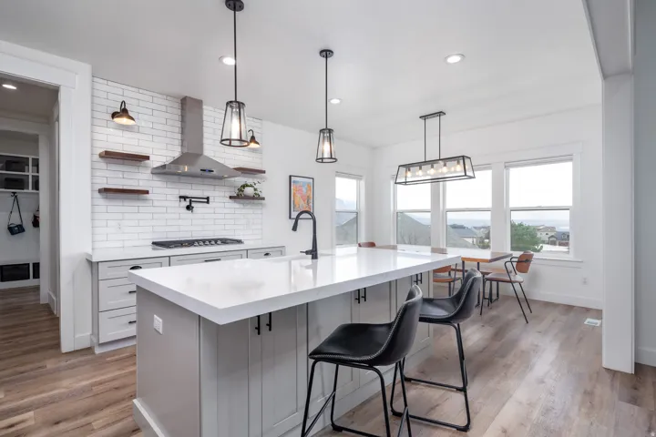 159 E 3900 N, North Ogden, Utah 84414