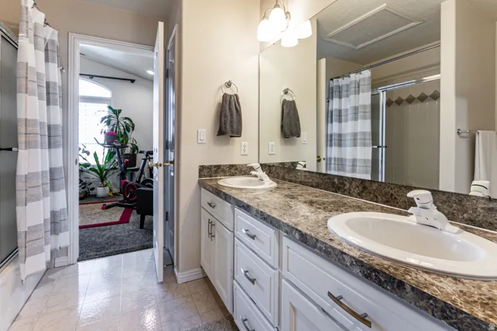 5263 Daybreak Dr, South Ogden, Utah 84403