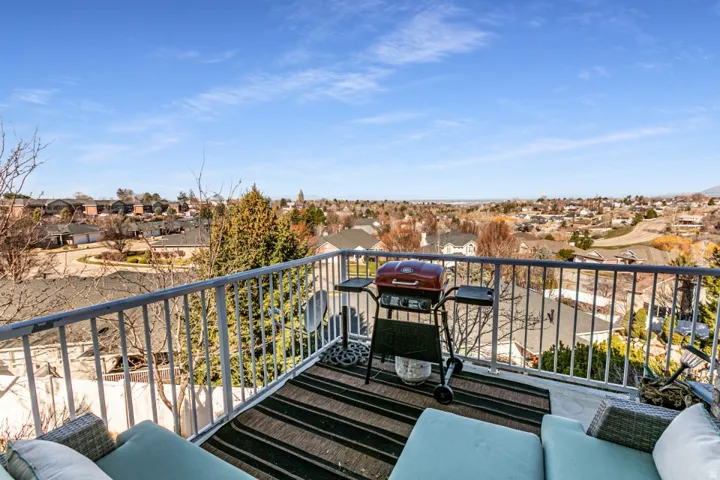 5263 Daybreak Dr, South Ogden, Utah 84403