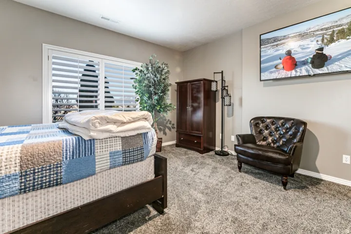 5263 Daybreak Dr, South Ogden, Utah 84403