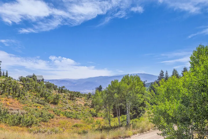 2412 S Bull Moose Dr, Coalville, Utah 84017