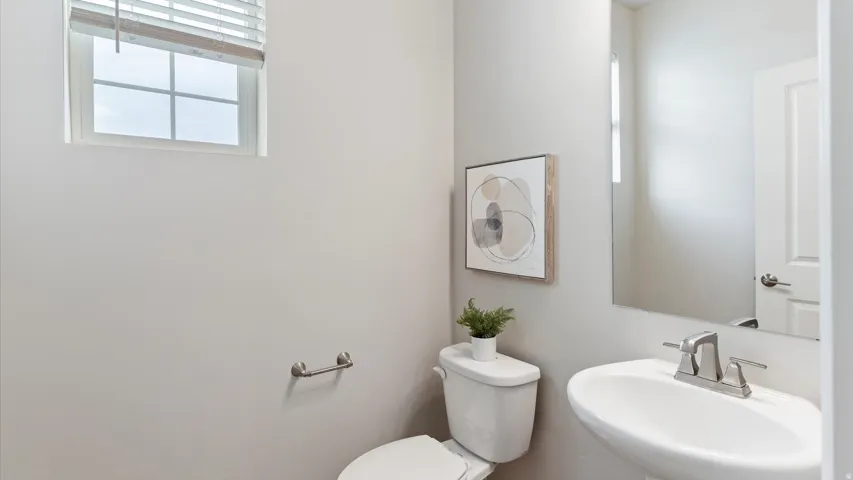 44 N Provo River Rd, Saratoga Springs, Utah 84045