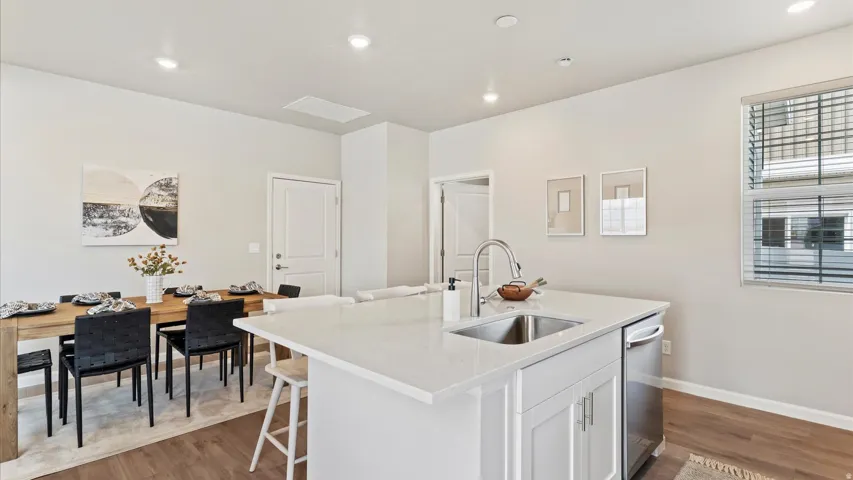 44 N Provo River Rd, Saratoga Springs, Utah 84045