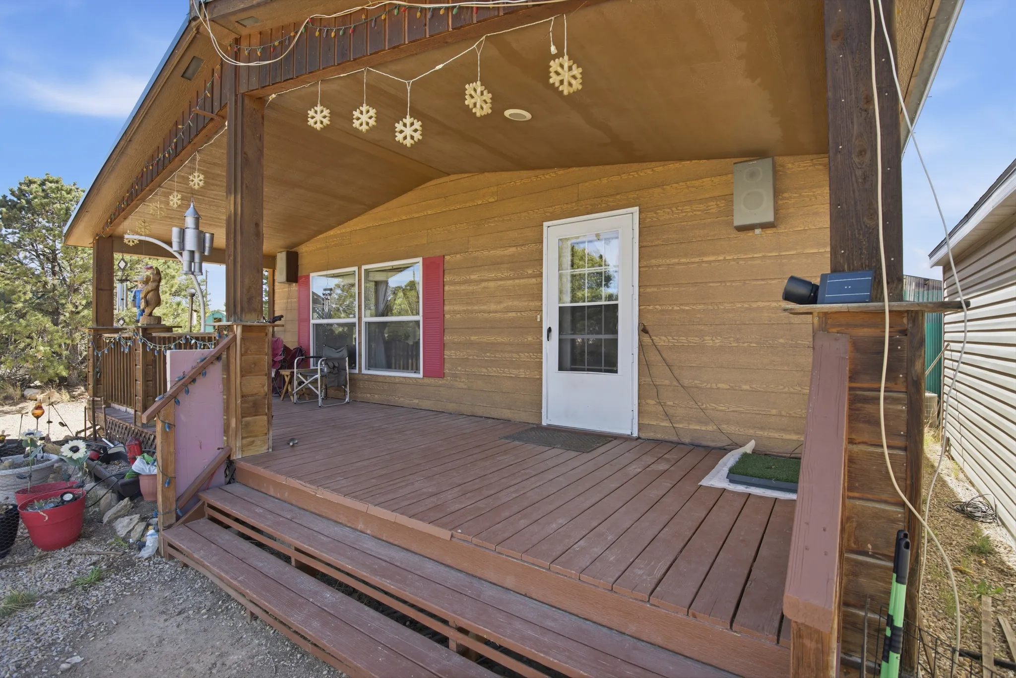 View of deck