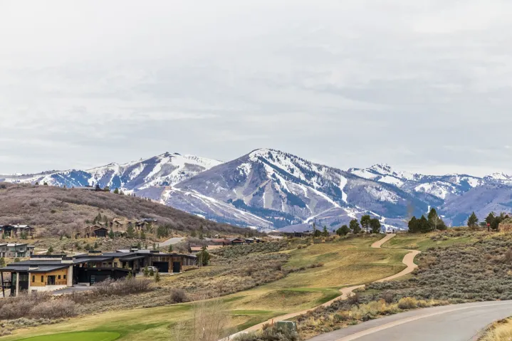 3727 E Tuhaye Holw, Hideout, Utah 84036