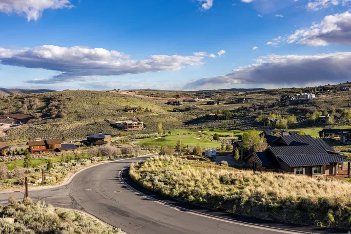 3727 E Tuhaye Holw, Hideout, Utah 84036