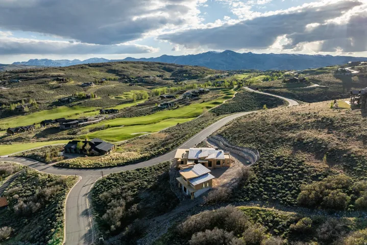 3727 E Tuhaye Holw, Hideout, Utah 84036
