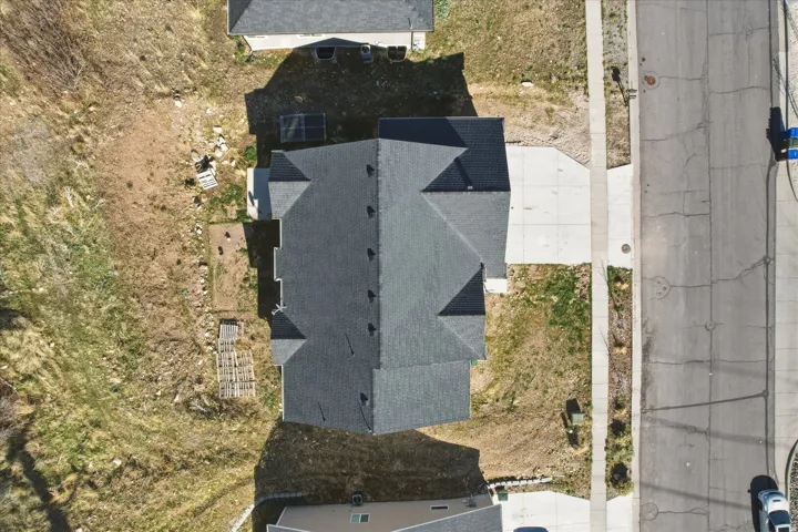 Aerial view of property and surrounding area