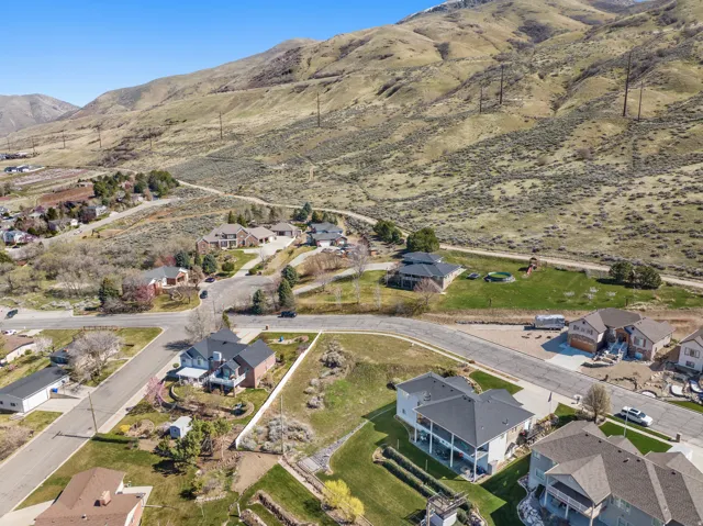 2510 S Elm Grove Dr, Perry, Utah 84302