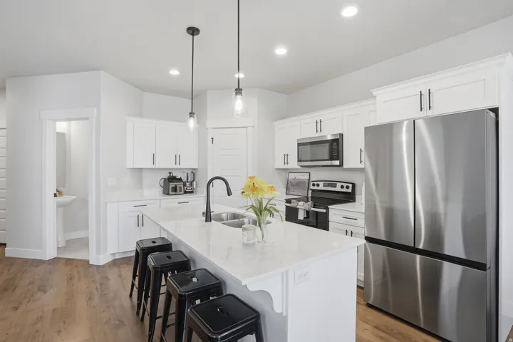 13499 S Langdon Dr, Riverton, Utah 84096