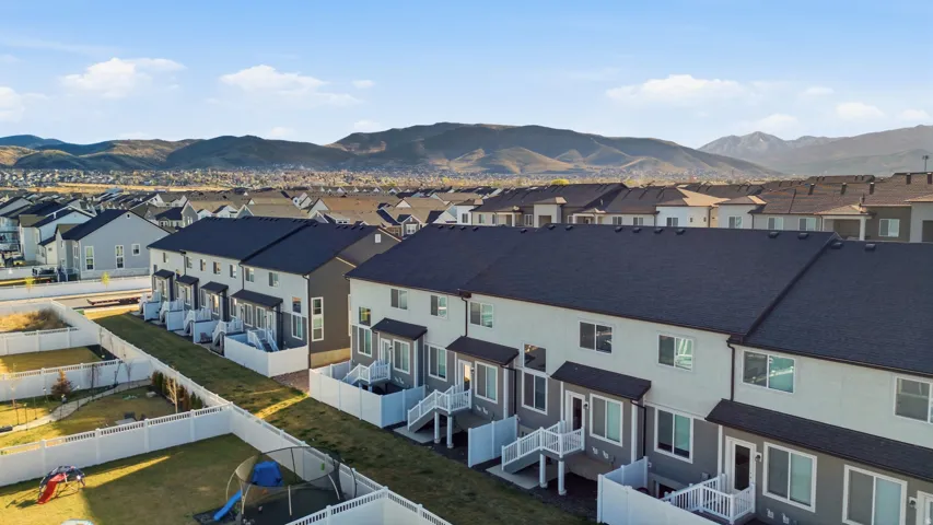 13499 S Langdon Dr, Riverton, Utah 84096