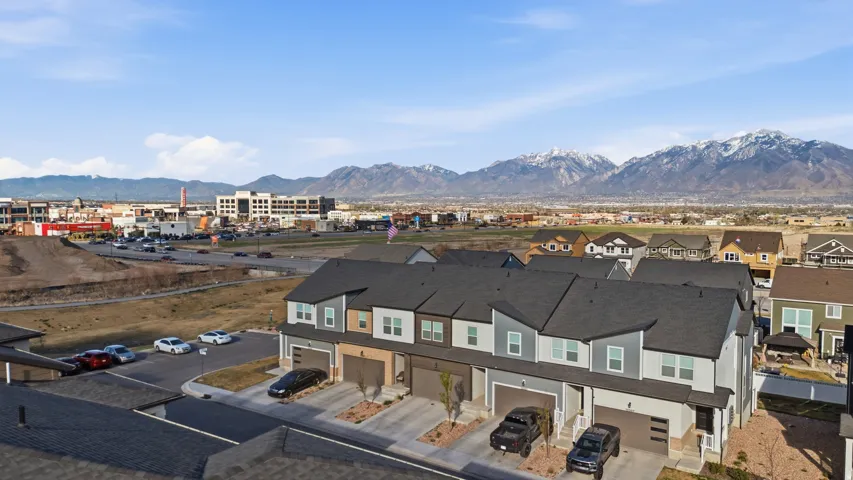 13499 S Langdon Dr, Riverton, Utah 84096