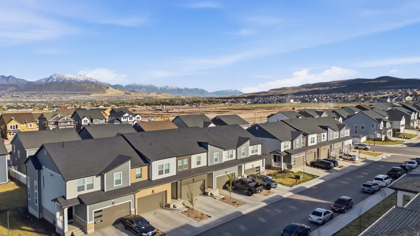 13499 S Langdon Dr, Riverton, Utah 84096