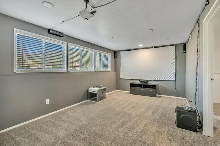 371 W 1125 N, Centerville, Utah 84014