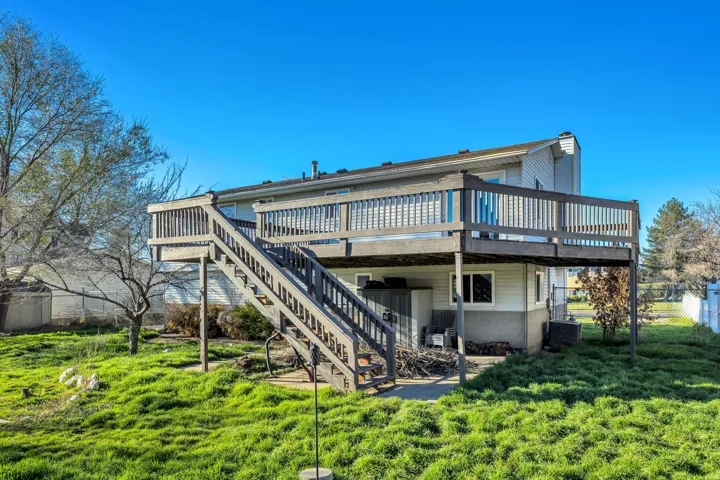 371 W 1125 N, Centerville, Utah 84014