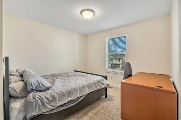 371 W 1125 N, Centerville, Utah 84014