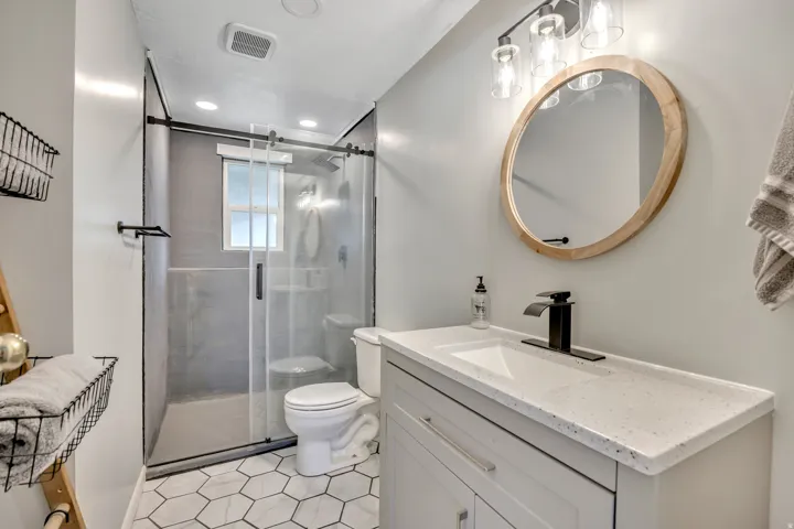 371 W 1125 N, Centerville, Utah 84014