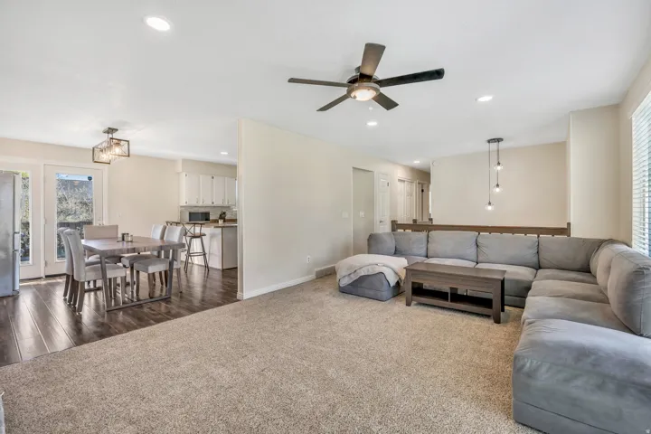 371 W 1125 N, Centerville, Utah 84014