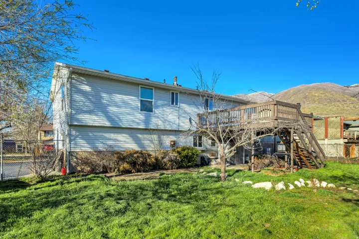 371 W 1125 N, Centerville, Utah 84014