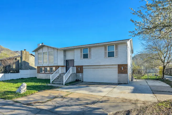 371 W 1125 N, Centerville, Utah 84014